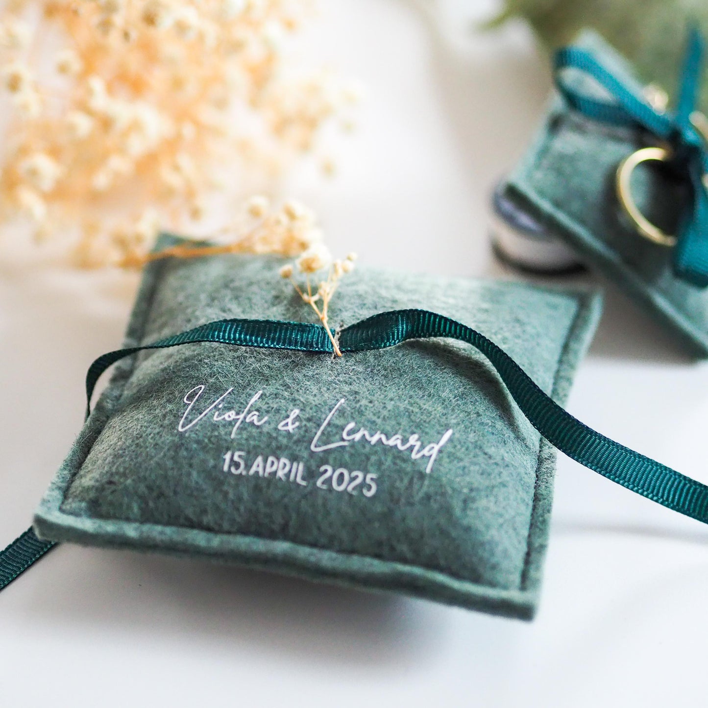 Personalisierbares Ringkissen | Elegant und Zeitlos für Eure Hochzeit