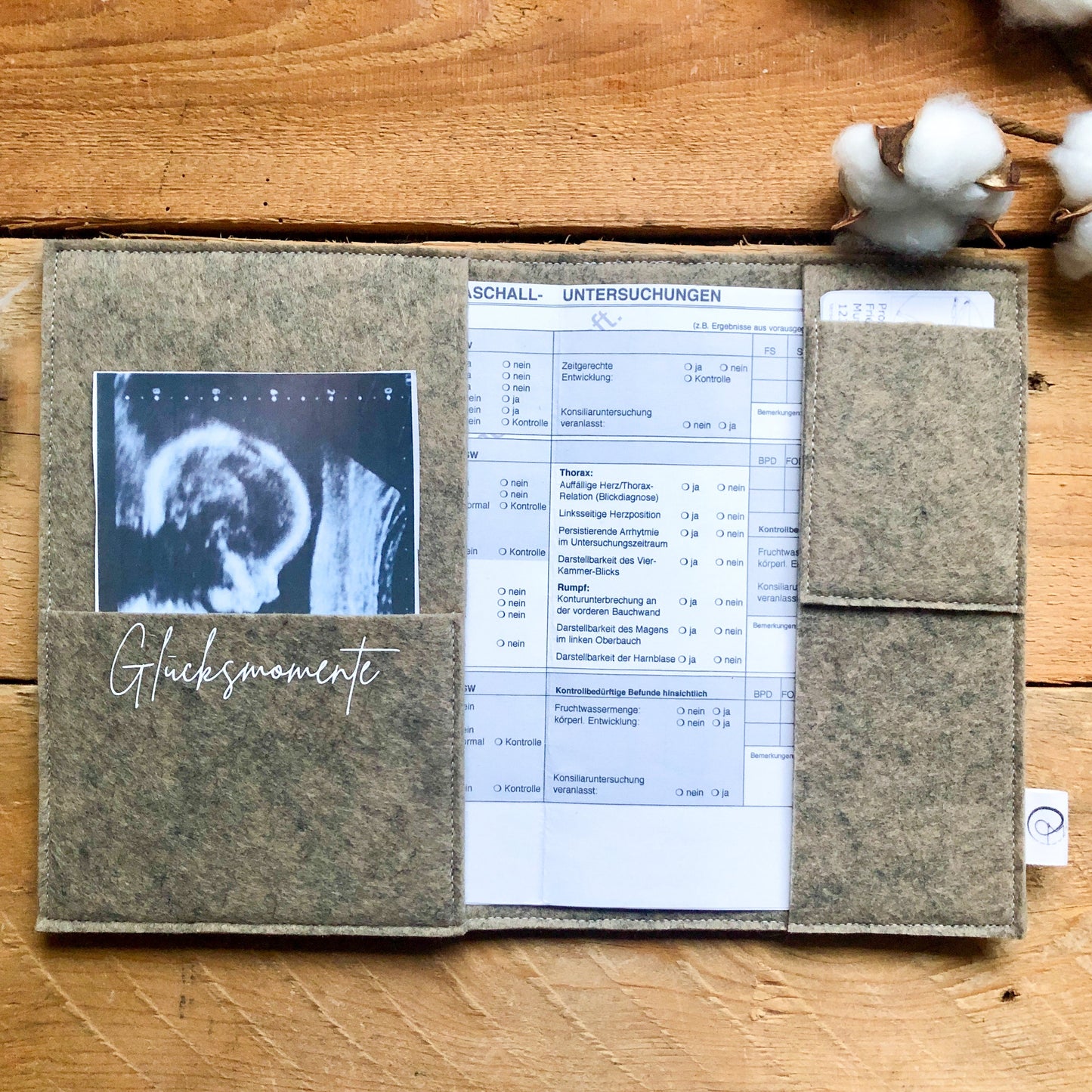 Mutterpasshülle aus Filz | Mutterpassumschlag | Geschenk für werdende Mütter