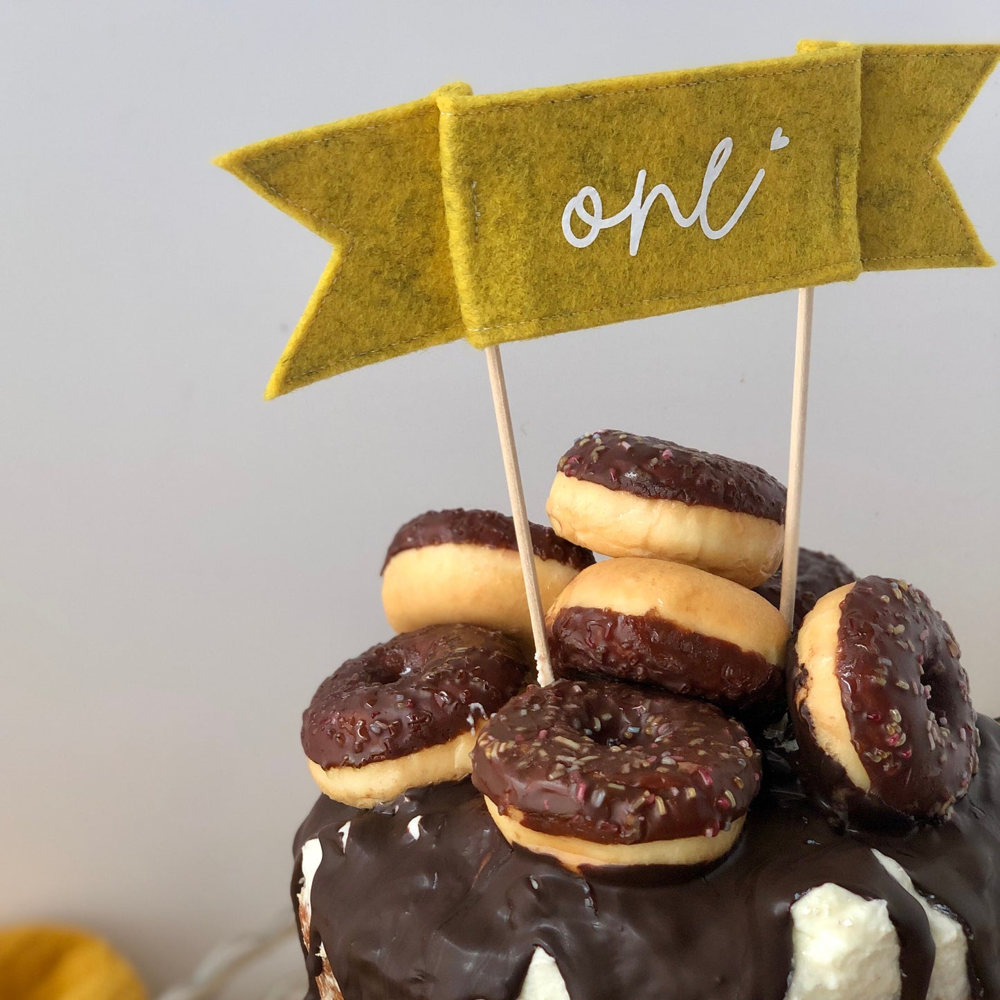 Cake Topper für den ersten Geburtstag | One | Nachhaltiger Topper für den Geburtstagskuchen aus Filz