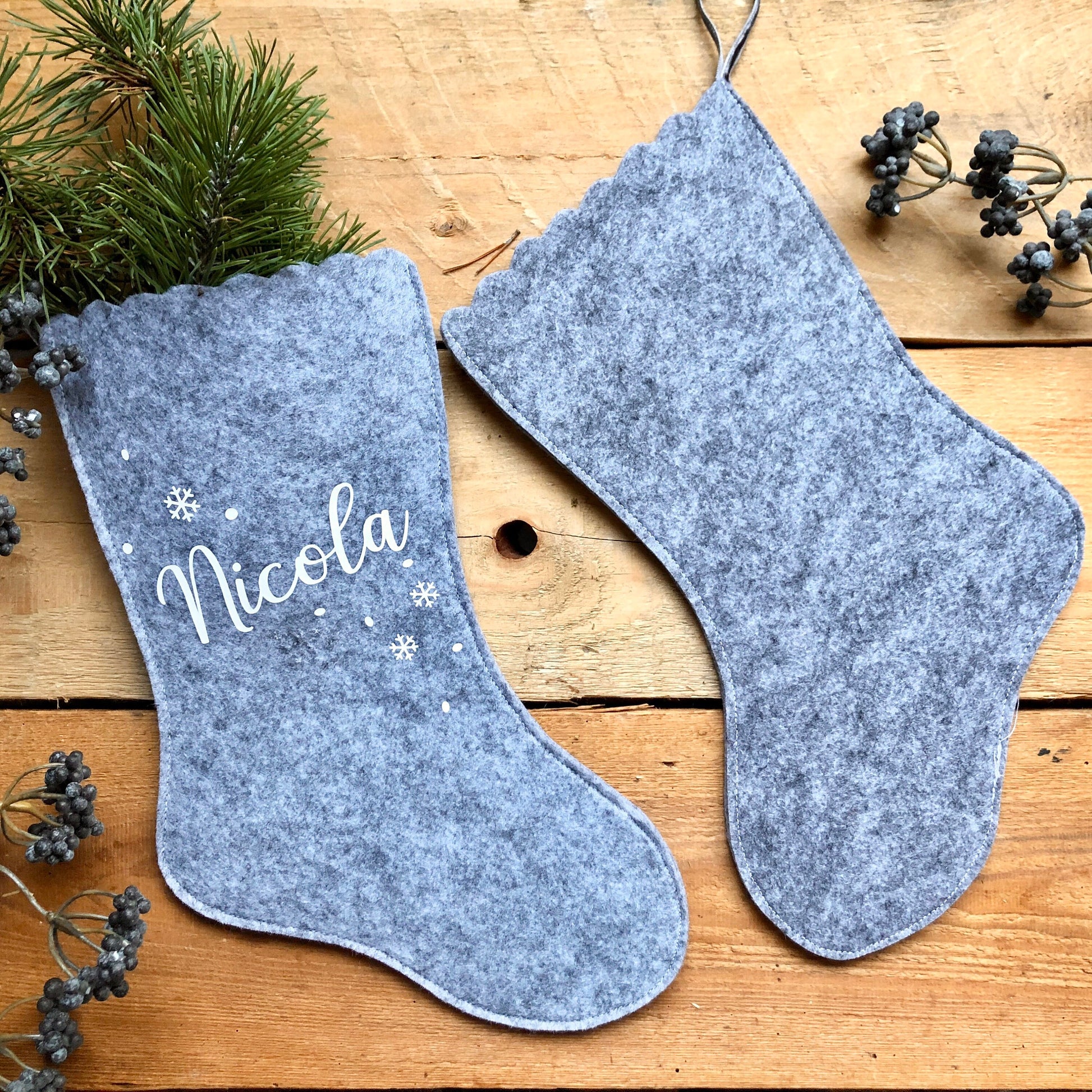 Nikolausstiefel personalisiert | Nikolausstrumpf zum Befüllen und Aufhängen für Groß und Klein